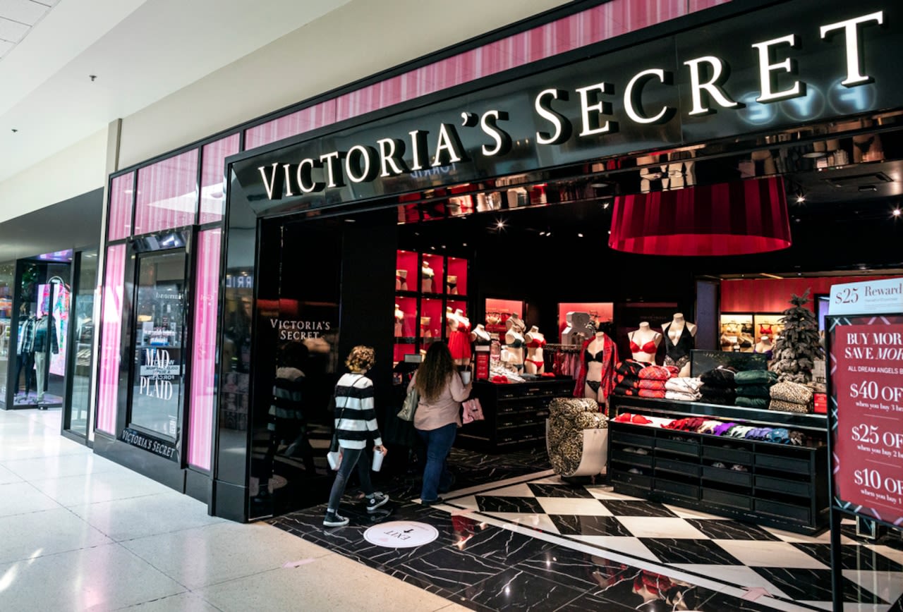 Woman stole 50 bras from Victoria’s Secret at Destiny USA, came back next day to steal more, police say