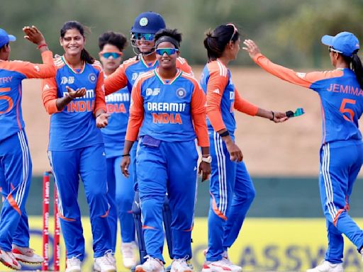 India hammer Bangladesh by 10 wickets to reach ninth women's Asia Cup final