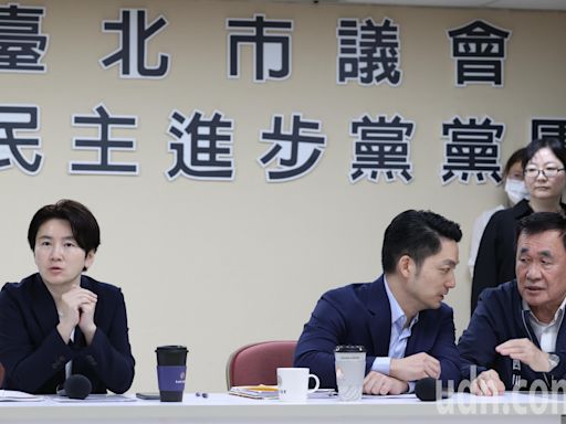 拜會市議會民進黨團 蔣萬安歌聲留李四川做好做滿