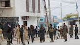 Gunmen storm hotel in Somali capital, leave 20 dead