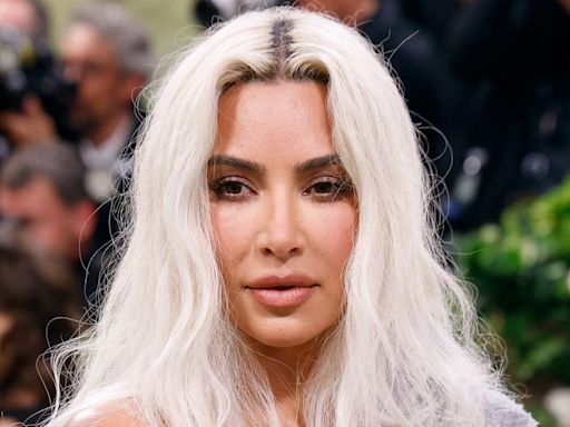 Kim Kardashian Explains Her 'Issue' With Walking At The Met Gala, And It All Makes Sense Now