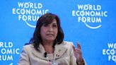Presidenta de Perú reorganiza gabinete antes de debate electoral