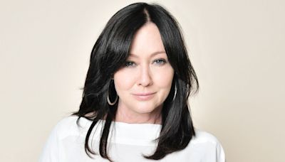 Shannen Doherty Gives Update on 'Really Hard' Divorce as She Prepares to Start Chemo amid Cancer Journey