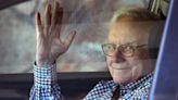 Warren Buffett spent more than $350 million to buy these stocks in the past week