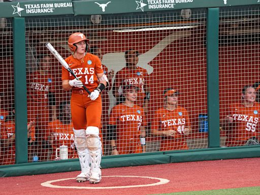 Live: No. 1 Texas softball faces Texas A&M in Game 2 of NCAA Tournament super regional