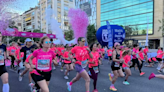 Una marea rosa de 35,000 mujeres inunda el Paseo de la Castellana en Madrid