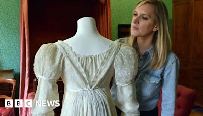 Lancaster exhibition showcases 200-year-old Regency fashions