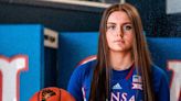 Elle Evans Transfers to Kansas