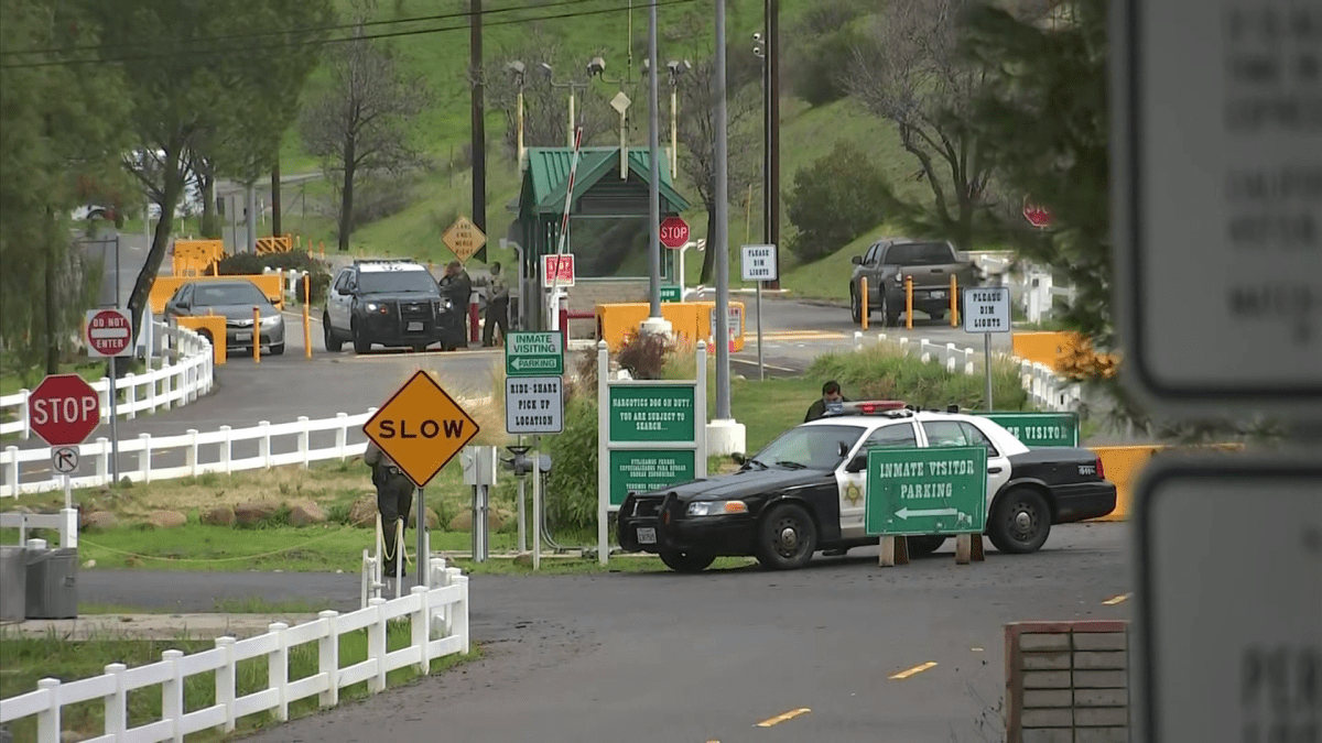 Deputy arrested in drug smuggling investigation at LA County jail in Castaic