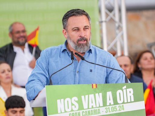 Abascal pide al PP distancia total con el PSOE de la amnistía y pregunta qué favor ha hecho Von der Leyen a España - LA GACETA