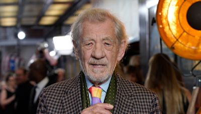 Ian McKellen habla de su caída en el escenario y su nuevo thriller