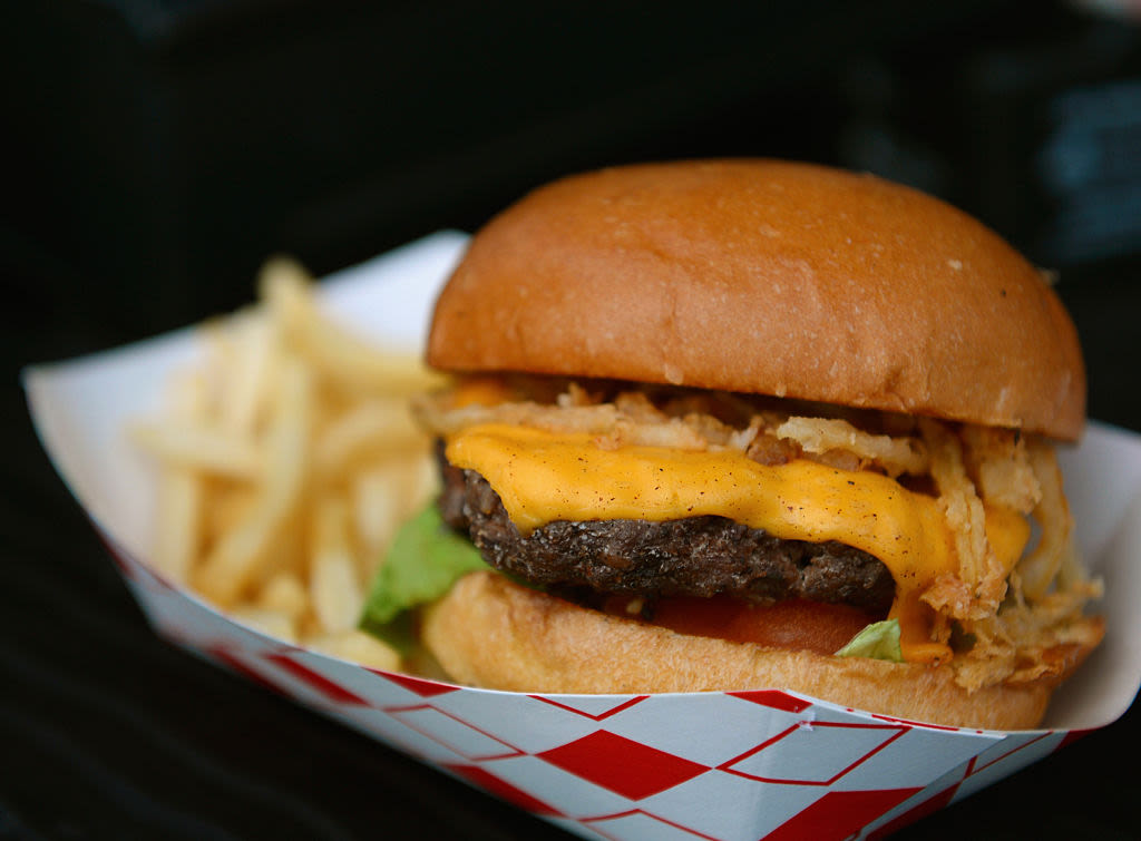 This California chain beats In-N-Out for best fast food burger in America