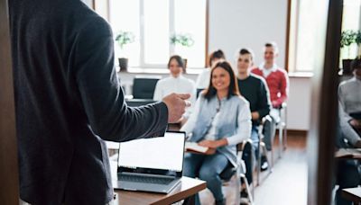 O que muda no Novo Ensino Médio aprovado na Câmara? Veja perguntas e respostas