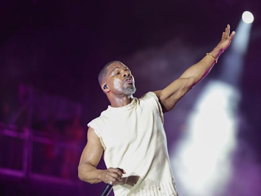 Jamaica Concertgoers Puzzled By Kirk Franklin's 'Crip Walk' For Christ