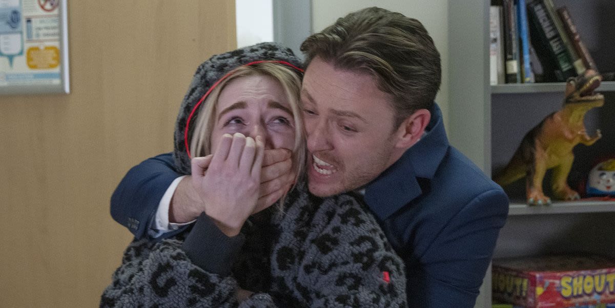 Coronation Street star on Joel's reaction to Lauren's return