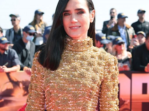 Jennifer Connelly piensa a menudo en volver a la universidad, pero no termina de hacerlo