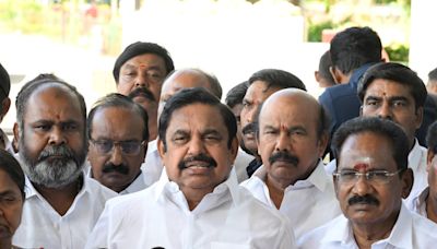 Citing consecutive murders of politicians, Palaniswami says law and order has deteriorated in T.N.
