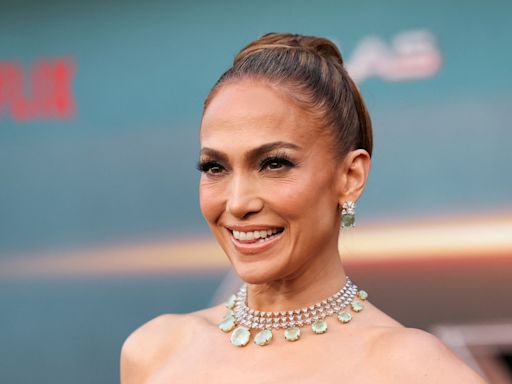 Jennifer Lopez cancels 'This Is Me...Live' tour to be with family