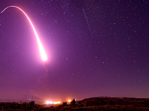 日本官員訪美國洲際彈道飛彈基地 考察陸基核彈發射流程