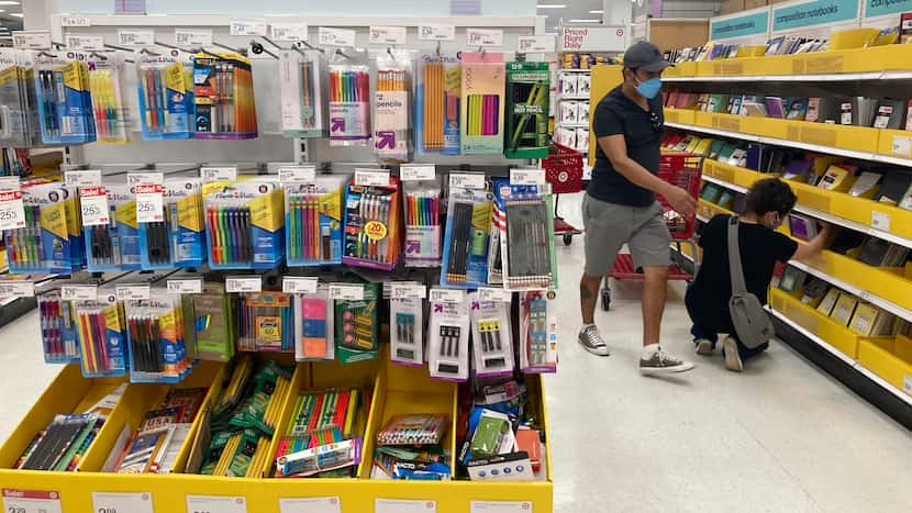 Texas’ tax-free weekend nears with savings on school supplies, clothes and more