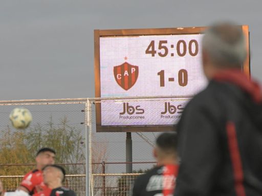 Colón en "barranca a pique": cayó 1 a 0 y perdió la punta