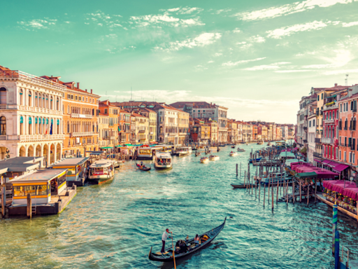 Venice may increase tourist fee after having mediocre success at capping crowds - The Economic Times