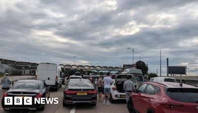 Eurotunnel LeShuttle: Delays at Folkestone terminal