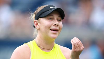 Amanda Anisimova bluntly rips heckler calling her 'cow'