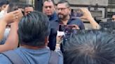 ‘¡Cobarde!’ Gritan periodistas de Morelos al secretario de Gobierno por negarse a recibirlos