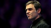 Ronnie O’Sullivan almost tipped over the edge by cue issues in Ross Muir clash