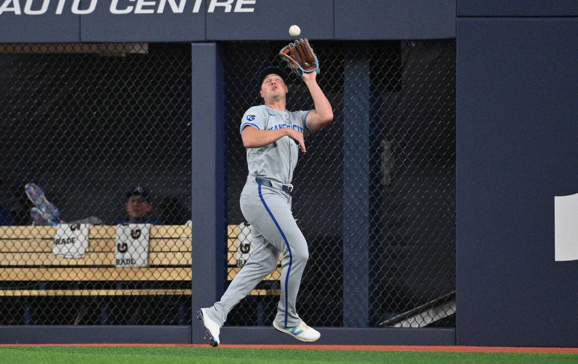 Royals’ Hunter Renfroe showcases electric arm with outfield assist against Blue Jays
