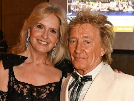 Penny Lancaster and Rod Stewart recreate engagement party photo 19 years on