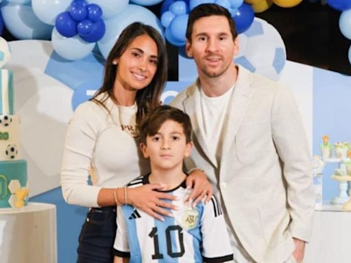 La emoción de Antonela Roccuzzo al ver a Lionel Messi y su hijo Thiago juntos en la cancha: “¡Qué grandes!”