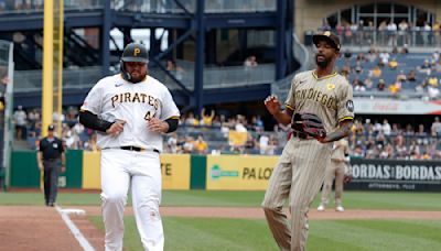 Padres News: Padres Part Ways with Reliever Carl Edwards Jr.