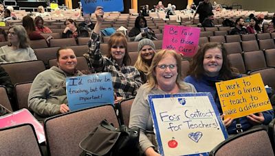 Hammond teachers yet to vote on tentative contract agreement