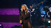 Kelly Clarkson Delivers Aching Eagles Cover of ‘Desperado’