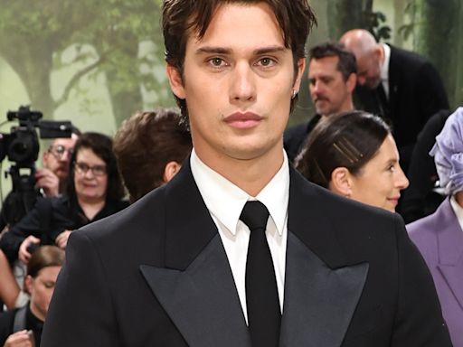 Idea of You Actor Nicholas Galitzine Addresses Sexuality - E! Online