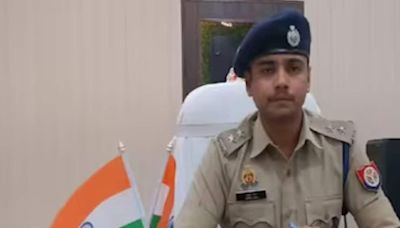 Meet Rajasthan’s Amrit Jain, The IPS Officer Who Cleared UPSC Exam 4 Times Without Coaching - News18