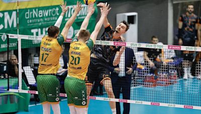 Marcelo Méndez perdió la segunda final de la PlusLiga polaca y define todo en la tercera