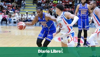 Suero guía a Mauricio al triunfo sobre San Lázaro en el TBS Distrito