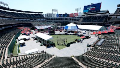 MLB All-Stars back in Arlington, where 11 future Hall of Famers started outside in Texas heat in '95