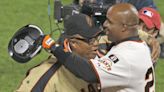 Barry Bonds, Ken Griffey Jr. among those who grieve after Willie Mays' death