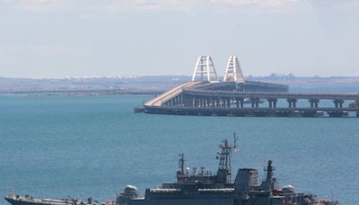 Russian TV decries Crimea attack: "Target practice" for Kerch bridge strike