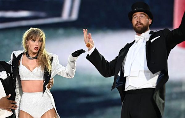 Travis Kelce’s silly dance at Taylor Swift’s Eras Tour was inspired by Jim Carrey in “Dumb and Dumber”