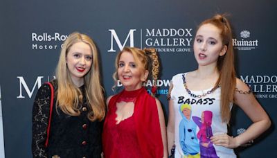 Gillian McKeith's daughter, Skylar, announces she's pregnant at fashion show with sister Afton