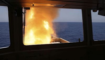 Los hutíes reivindican un ataque contra un barco en el golfo de Adén