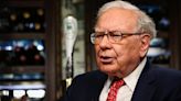 Warren Buffett on Berkshire Hathaway selling Apple stock, AI, and life after Charlie Munger