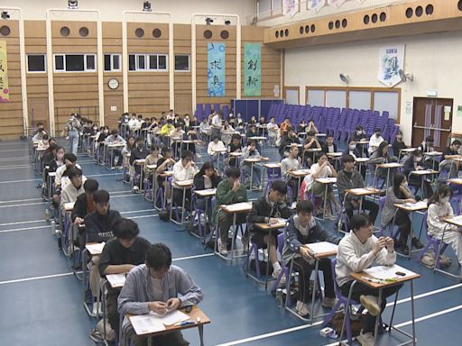 學友社料最佳五科取得20分以上有機會入大學