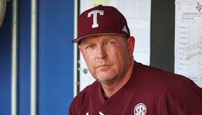 Rival revival: Texas snags baseball coach Schlossnagle from Texas A&M after Aggies finish 2nd at CWS