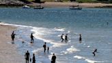 ...C. to hit over 40 C, millions swelter in extreme heat wave in California | Environmental group says fracking used record amounts of water during drought | B.C. expands heat-pump rebates